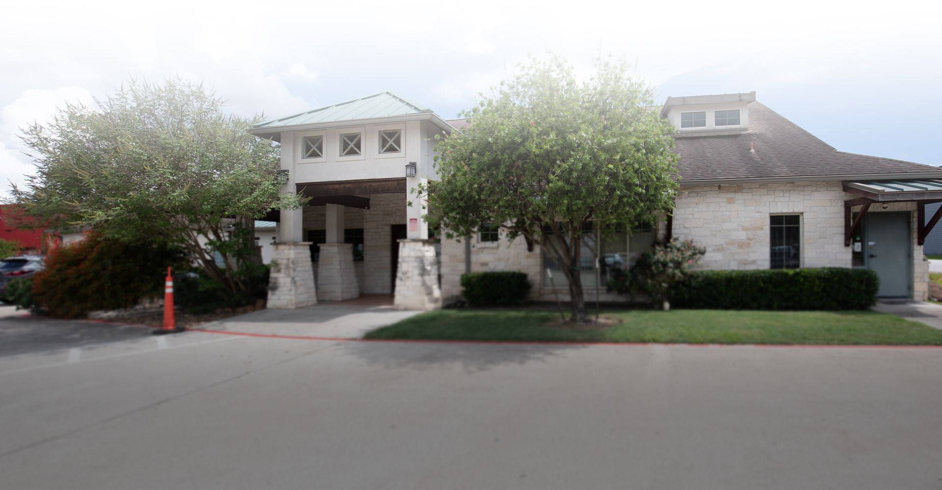 all community animal hospital facade